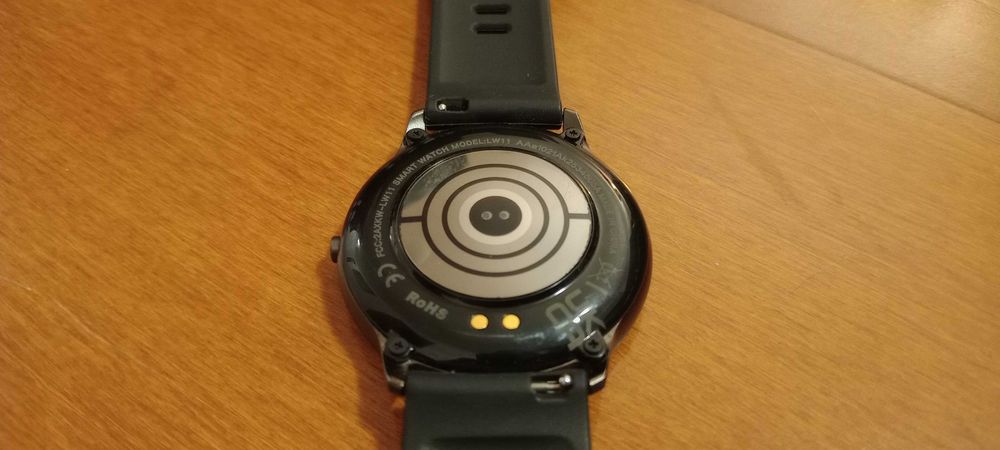 AGPTEK LW11 Smart Watch Refurbished + Box + Charger64286178995713123