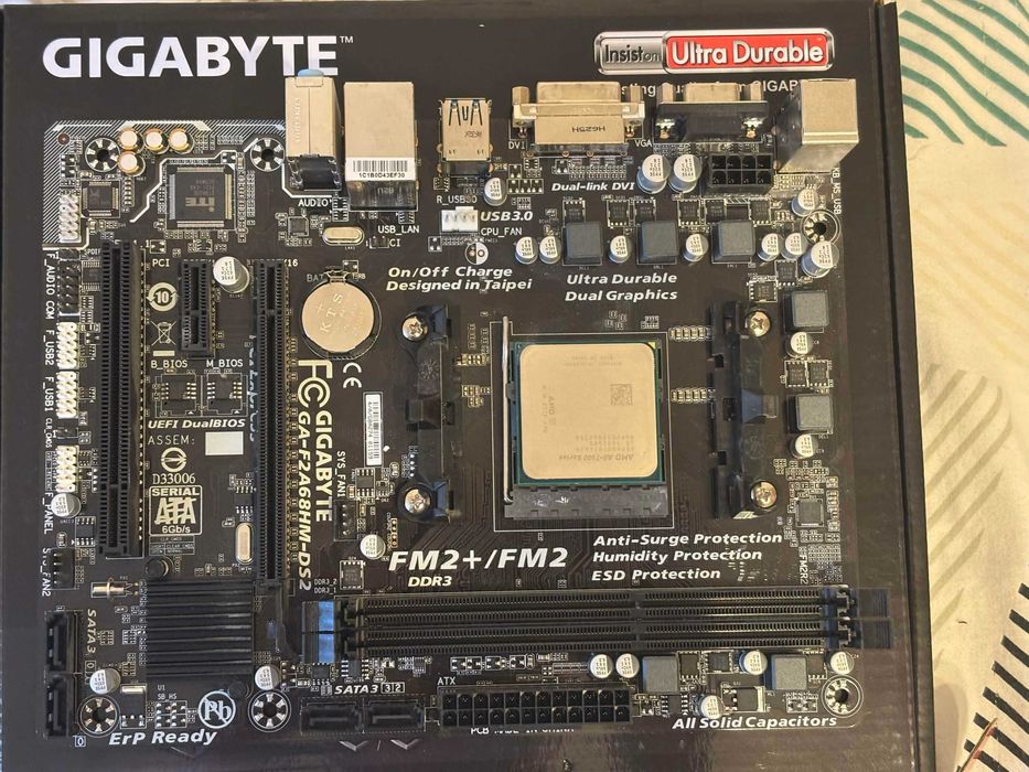 Zestaw Gigabyte GA-F2A68HM-DS2 A68H + AMD A8 7600