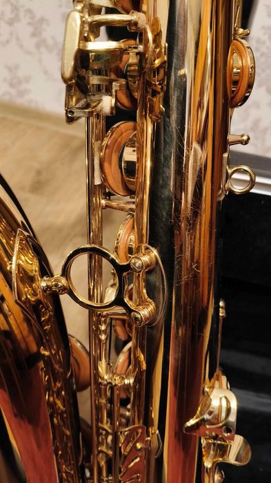 Saksofon tenorowy ANTIGUA- WINDS  super stan !