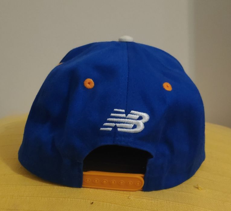 Boné FC Porto New Balance azul e laranja