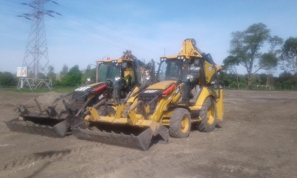 Roboty Ziemne Koparko Ładowarkami CAT Kompleksowe od A-Z