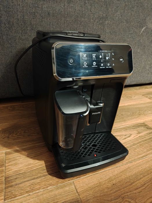 Ekspres do kawy PHILIPS LatteGo z systemem mleka