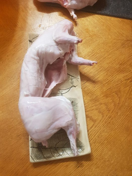 Tuszka mięso z królika