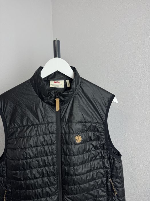 Безрукавка,жилетка Fjallaraven,arcteryx,ortovox,moutain