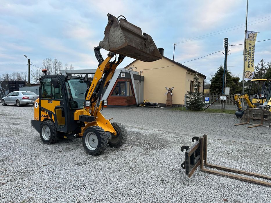 SCHAFFER 2428 SLT Ładowarka kołowa 2021 Rok widły łyżka TYLKO 1060 MTG