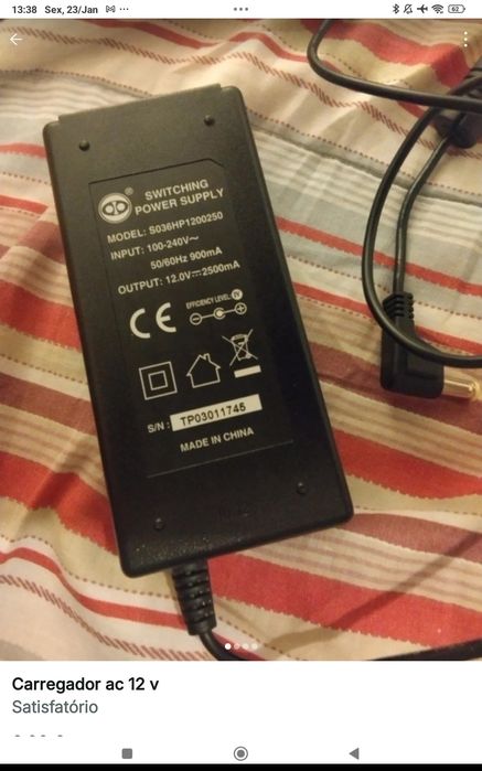 Carregador em bom estado