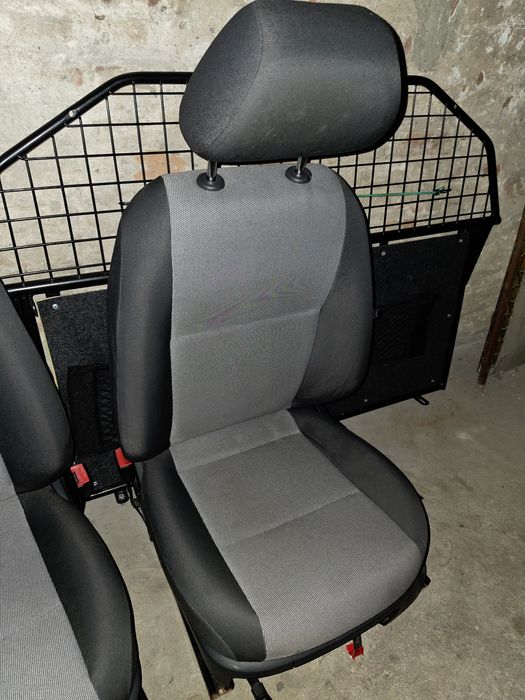 Fotele skoda fabia 2 przednie / frontowe
