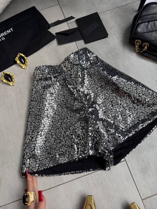 Шорти жіночі в паєткі святкові