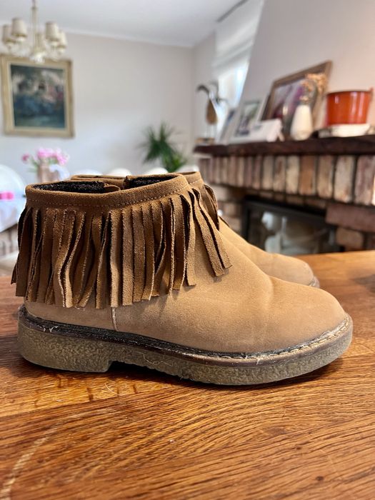 Botki rozm.31 z frędzlami