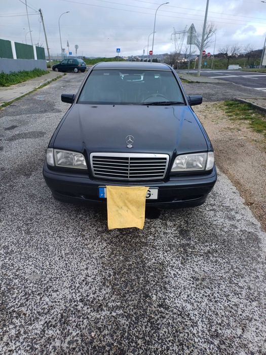 Para venda mercedes c 220