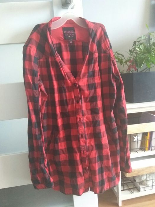 Koszula w kratę Bershka M