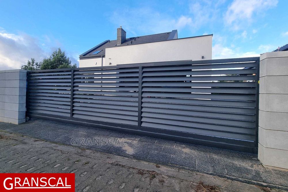 Brama przesuwna samonośna aluminiowa nowoczesna panelowa Zakrzewo
