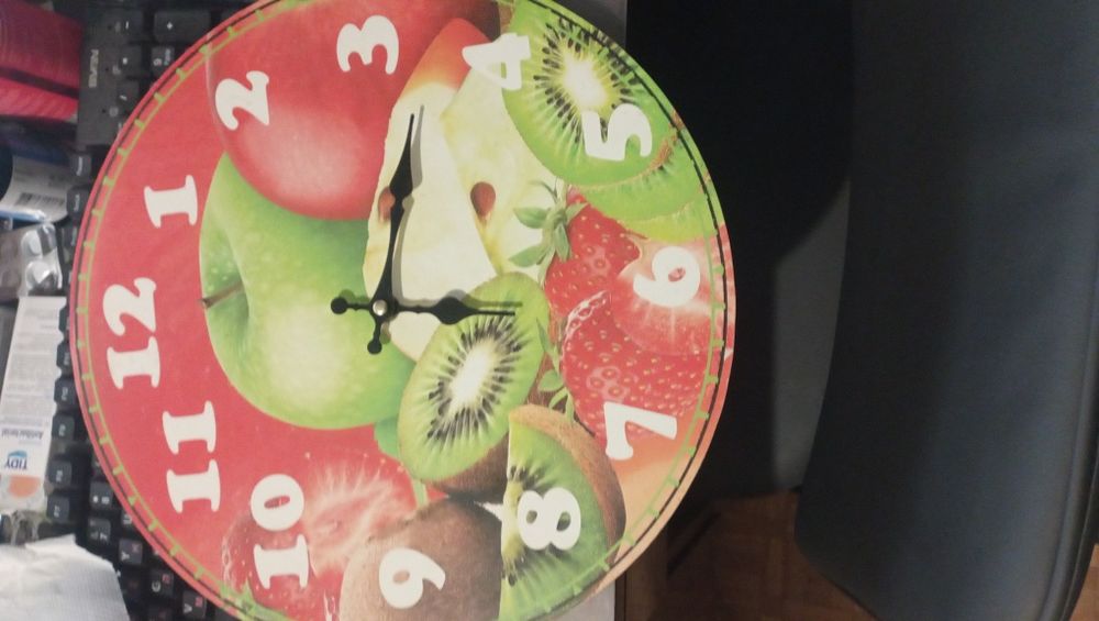 Часы настенные Дары сада