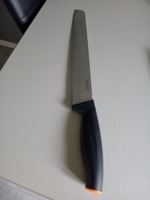 Noz Fiskars Functional