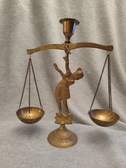 Świecznik waga mosiądz