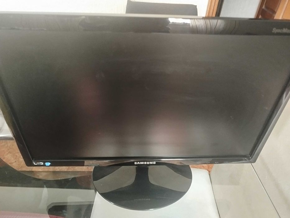 Ecrã monitor Samsung para PC.