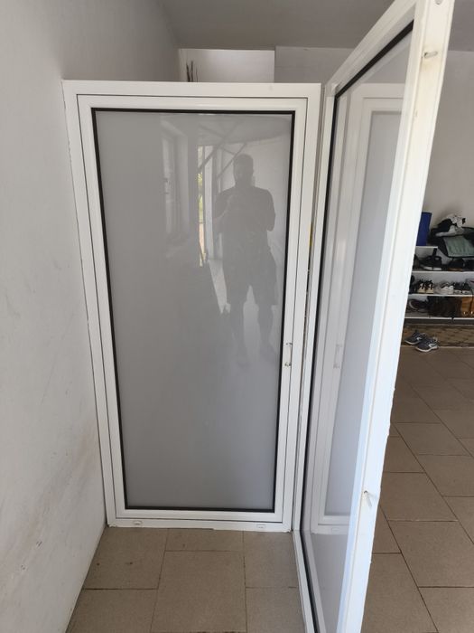 Resguardo de poliban alumínio e PVC