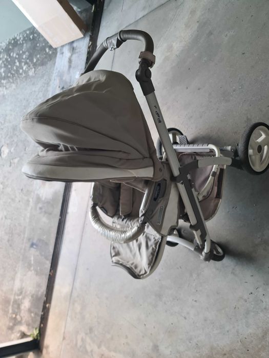 Carrinho de bebê Trio