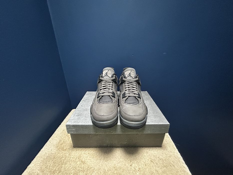 Jordan 4 Cave Stone