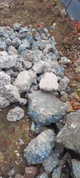 Будівельне сміття на підсипку безкоштовно.