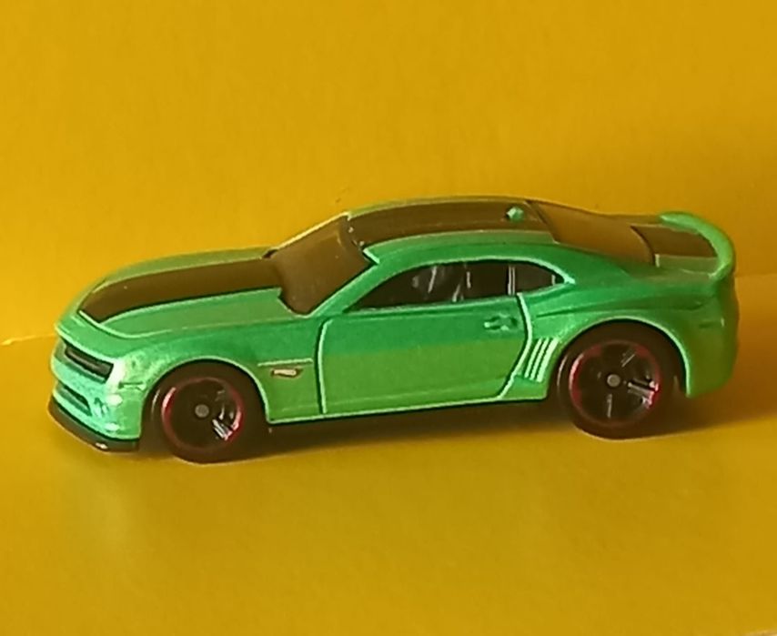 Chevy camaro hot wheels
