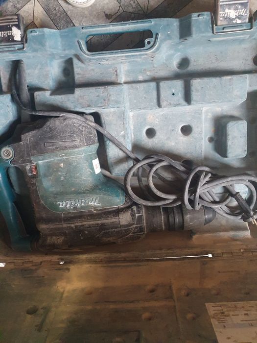 Młot udarowo obrotowy Makita