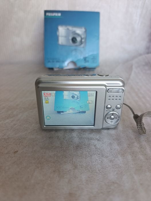 fujifilm finepix - купити фототехніку, відеотехніку - Ціна на OLX.ua