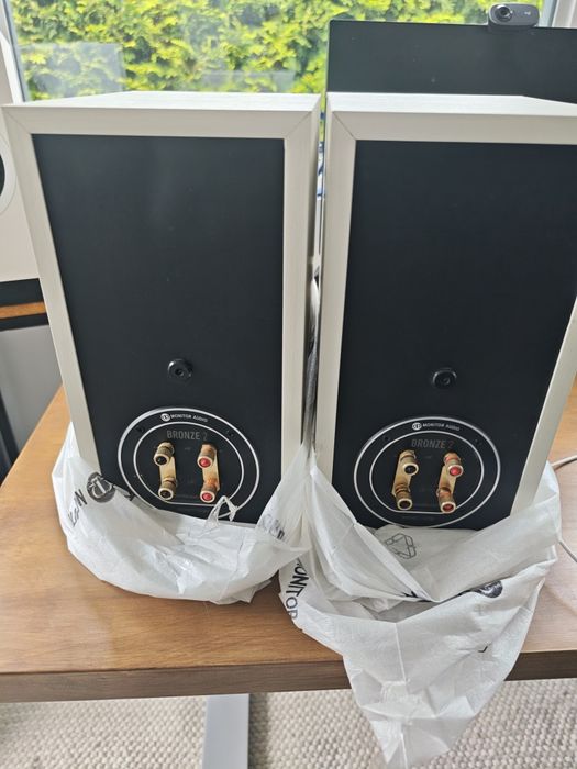 Kolumny Monitor Audio Bronze 2 białe