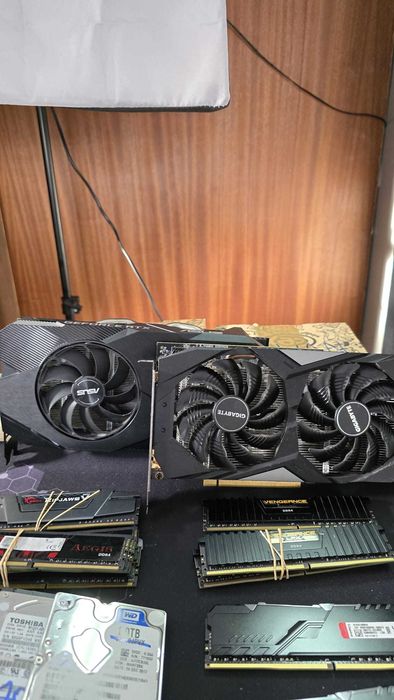 Componentes e Peças de PCs Desktop Gaming