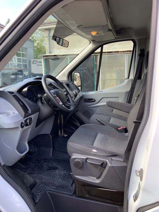 Ford Transit  Ford Transit 2015 (netto 41900)