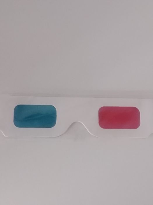 Okulary 3D papierowe 10 sztuk.