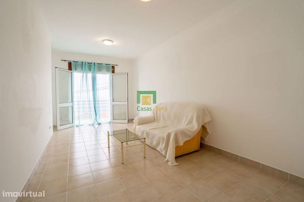 Apartamento T1 Santa Cruz