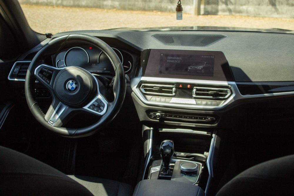 BMW 318 — fotografia 8