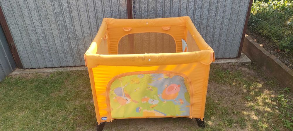 Łóżeczko turystyczne chicco