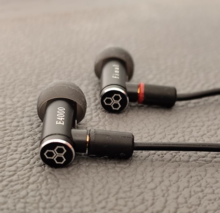 Auscultadores Final Audio Design E4000