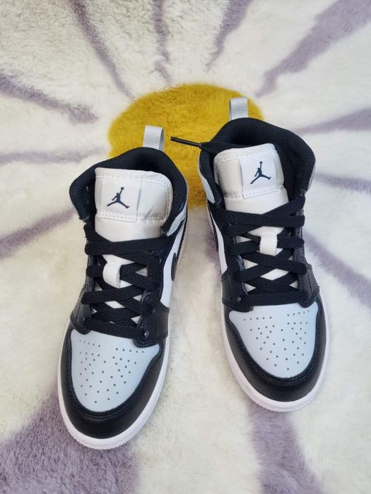 Buty Nike Jordan 1 Mid