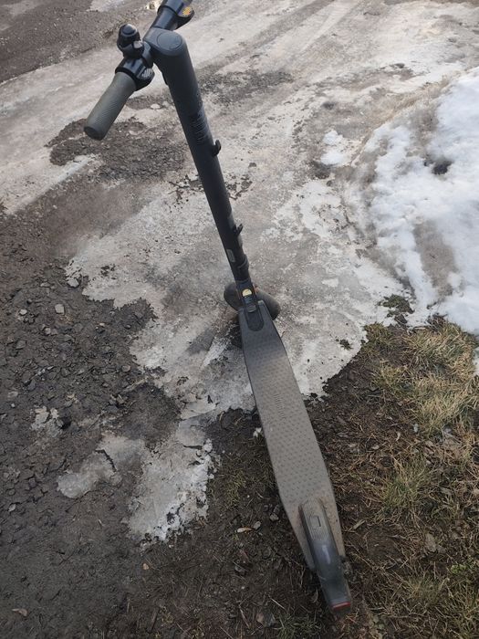 Продам самокат segway ninebot e25a