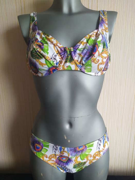 Купальник раздельный мягкая чашка на кости 40 D (L) Венгрия