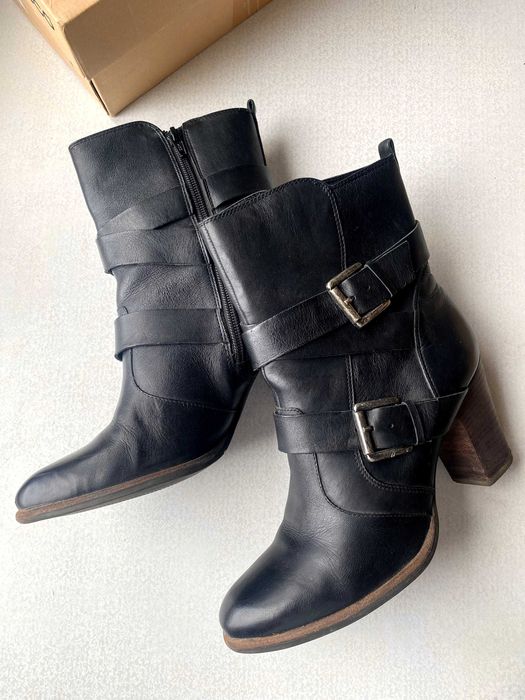 Ботильйони Clarks, розмір UK6, устілка 24,5 см