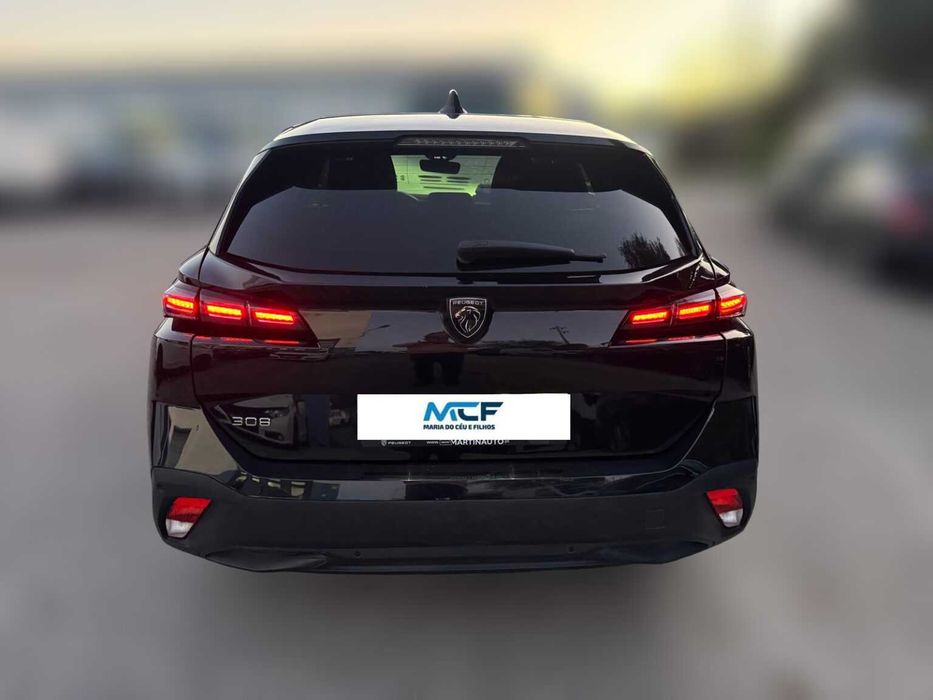 Peugeot 308 III 1.2 SW PureTech 131cv