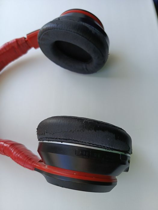 Беспроводные Bluetooth наушники Lenovo HD200