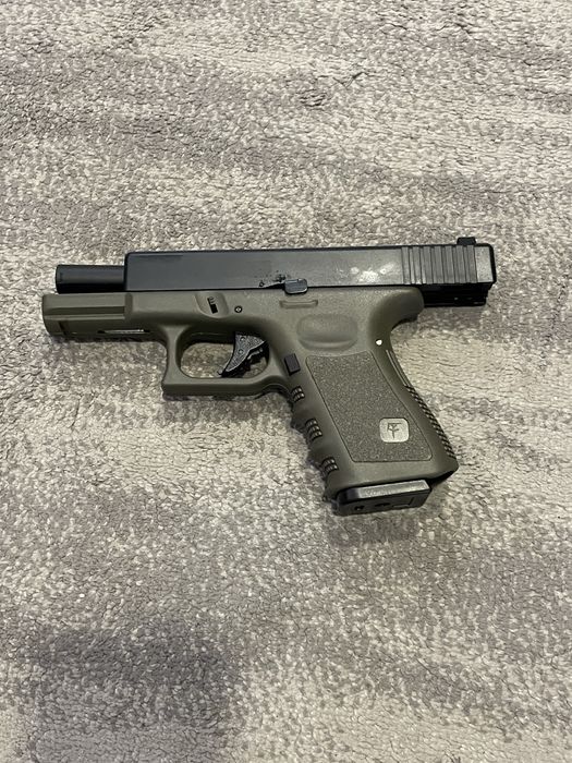 PISTOLA GLOCK 23 OD GREEN GAS BLOWBACK AIRSOFT (ENVIO GRATIS)