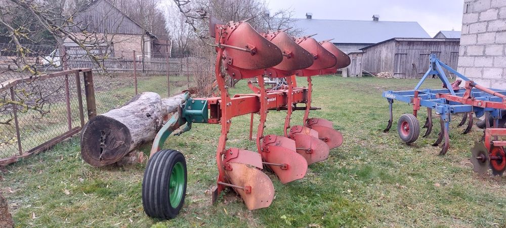 Pług Kverneland LB85 5 skibowy  4+1 Vario