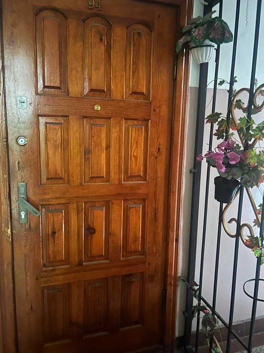 Продам квартиру р-н Тіра
