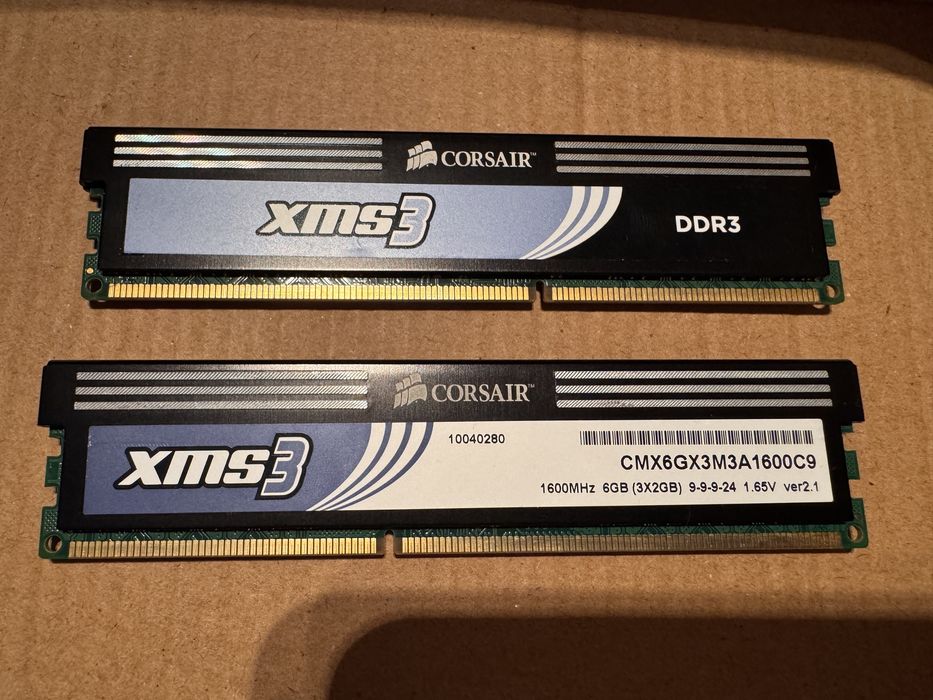 Memória RAM DDR3 Corsair