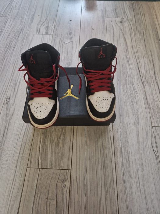 Nike Air Jordan 1 Mid