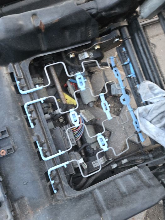 Stelaż stelaże foteli fotele elektryczne pompowane BMW E63 E63 Seria 6