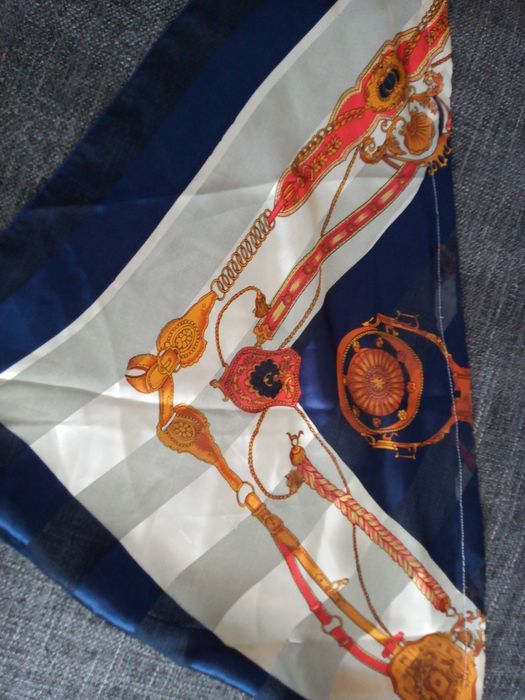 Apaszka chustka trójkątna