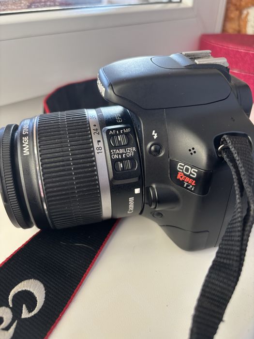 Canon eos rebel t2i