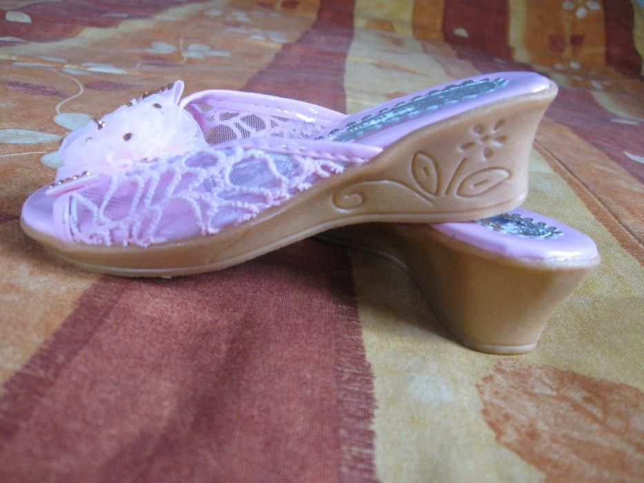 Красивые шлепки на вашу малышку новые